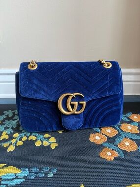 Gucci Medium Matelasse GG Marmont Shoulder Bag Royal Blue